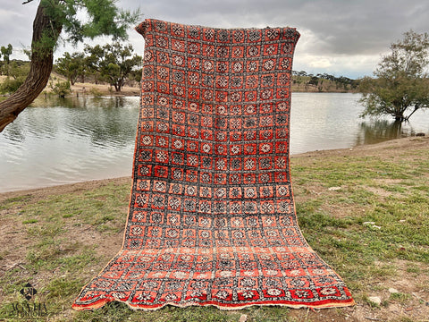 Vintage Boujad Rug, Handmade Wool Berber Carpet, Boho Tribal Area Rug, 9.9ft X 4.9ft